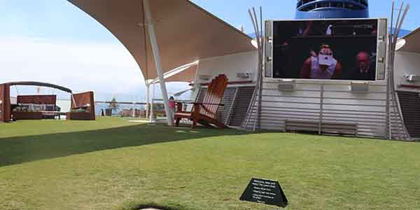 The Lawn Grill on Celebrity Silhouette